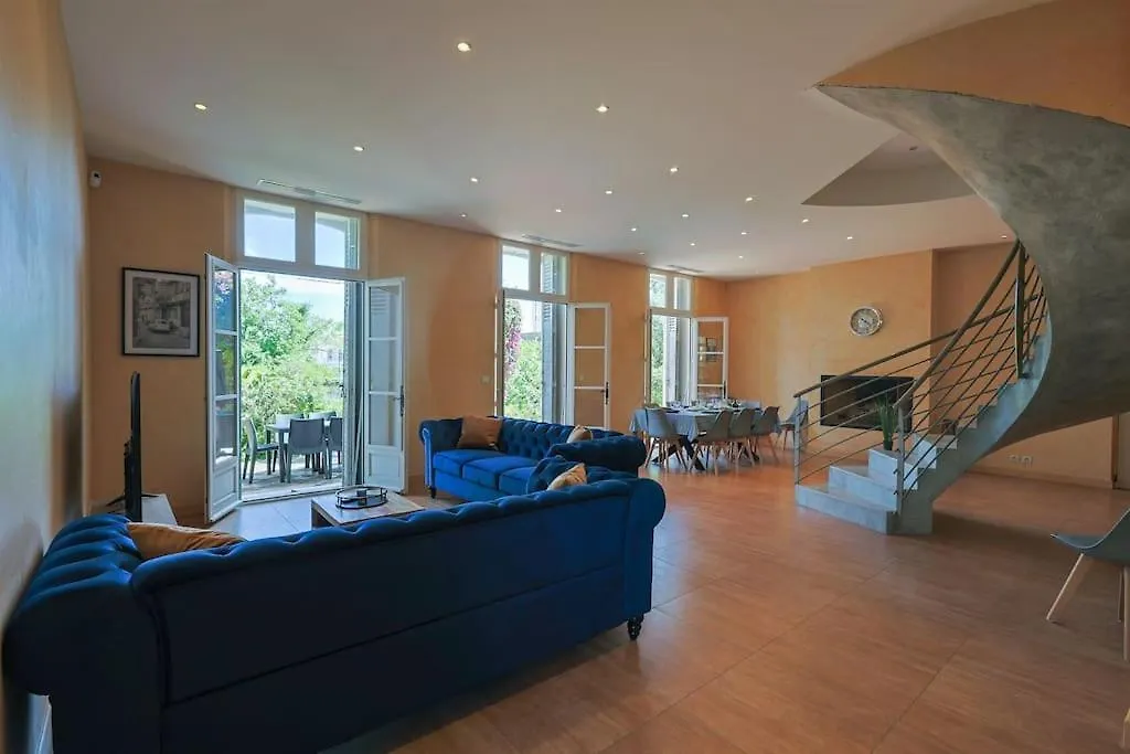 Maison De Maitre Centre Ville Hyeres France